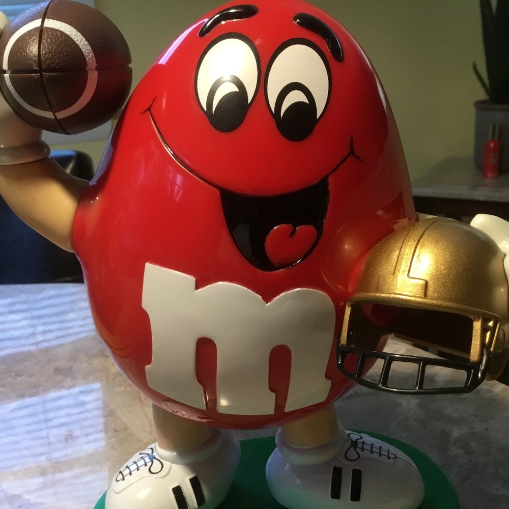 Vintage M&M Sport Candy Dispenser Limited Edition Football - Picture 6 of 16